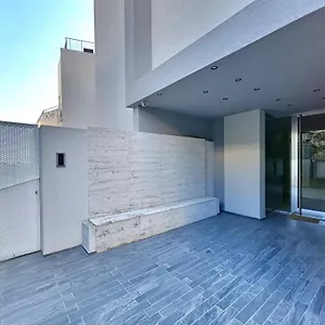 The White Domus Apartment